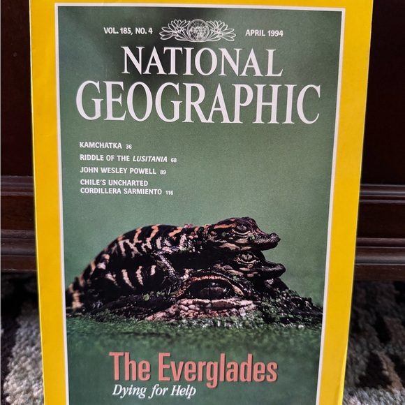 National Geographic Complete 1994 Issues with Maps - Picture 5 of 13